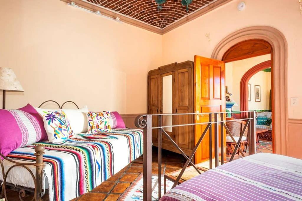 Great 2 Bedroom Apt @ The Middle Of Everything San Miguel de Allende Ngoại thất bức ảnh